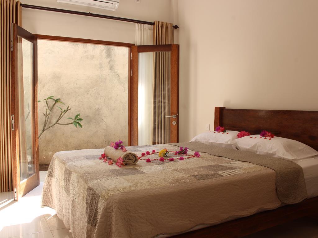 Kampoeng Senggigi Hotel Mangsit Екстериор снимка