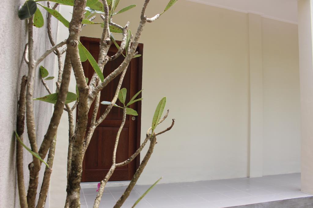 Kampoeng Senggigi Hotel Mangsit Екстериор снимка